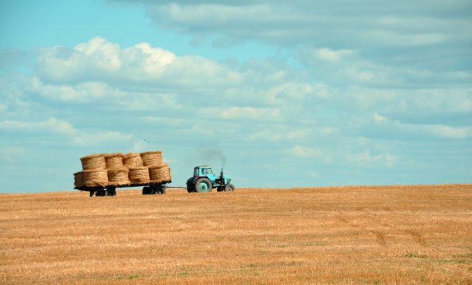 What’s included in combined farm insurance?