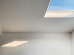 Beat the Heat: Efficient Skylight Covering Options for Flat Roofs