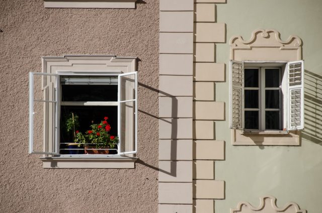 window replacement value