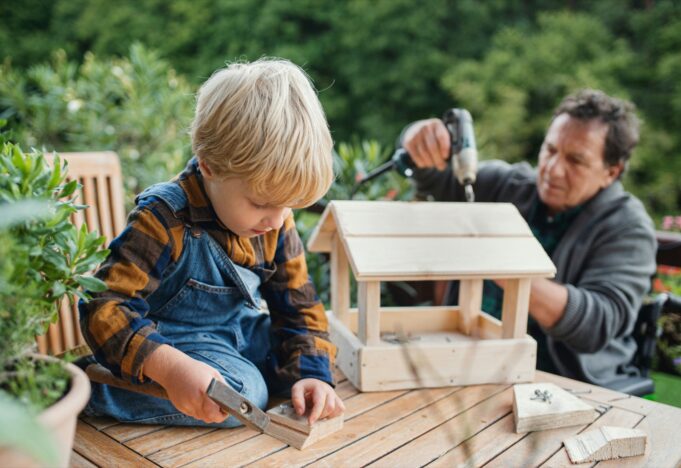 Choosing the Right Materials for Outdoor DIY Projects Outdoor DIY materials